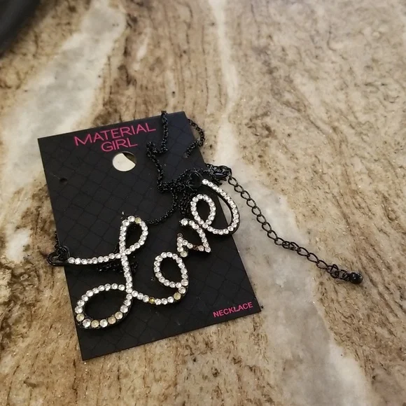 Material Girl Madonna  Love Necklace. - Picture 2 of 3